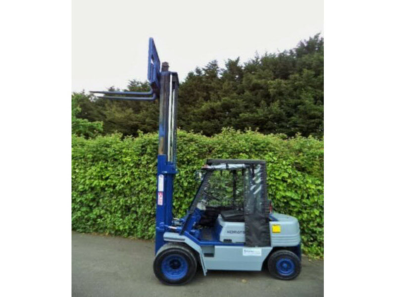 Komatsu 2ton Diesel forklift